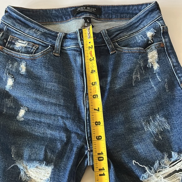 Judy Blue denim Bermuda shorts size small dark blue distressed denim size small - Picture 10 of 12